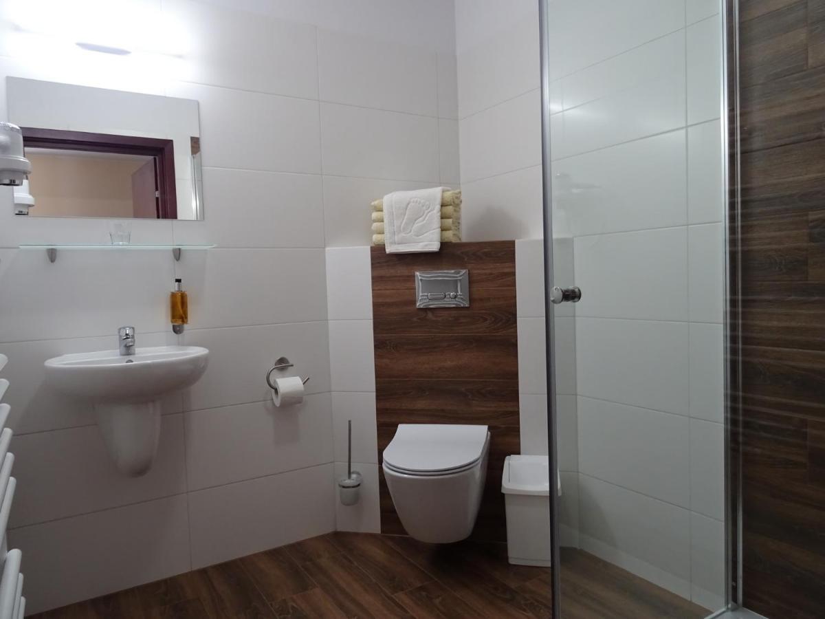 Willa Global Komfortowe Pokoje Nad Morzem Jastrzębia Góra Exterior foto
